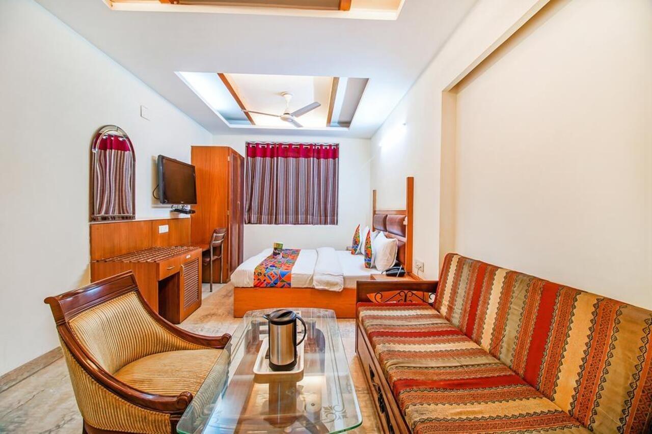 Fabhotel Ashu Palace Karol Bagh Delhi Kültér fotó