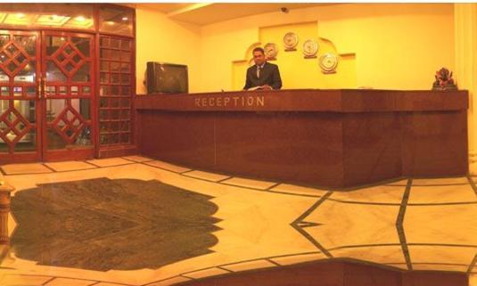 Fabhotel Ashu Palace Karol Bagh Delhi Kültér fotó