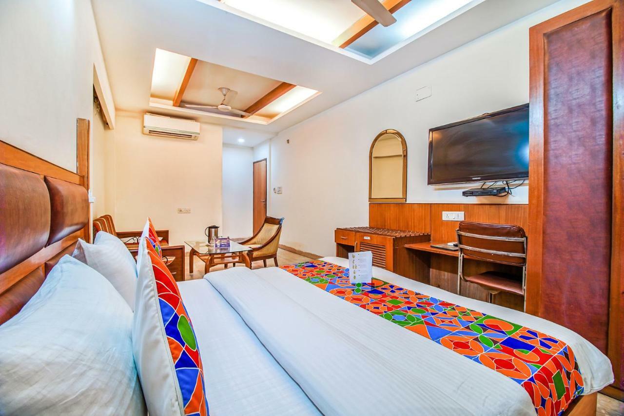 Fabhotel Ashu Palace Karol Bagh Delhi Kültér fotó