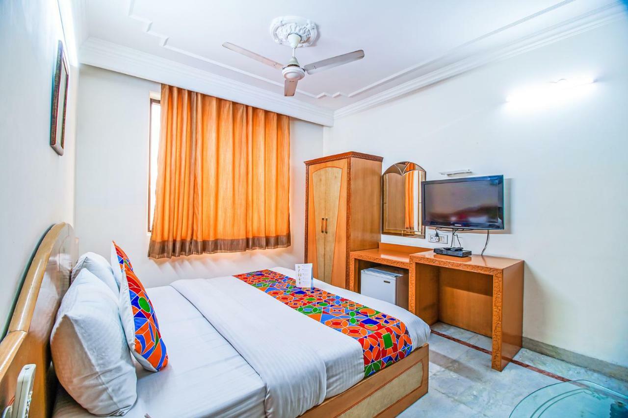 Fabhotel Ashu Palace Karol Bagh Delhi Kültér fotó