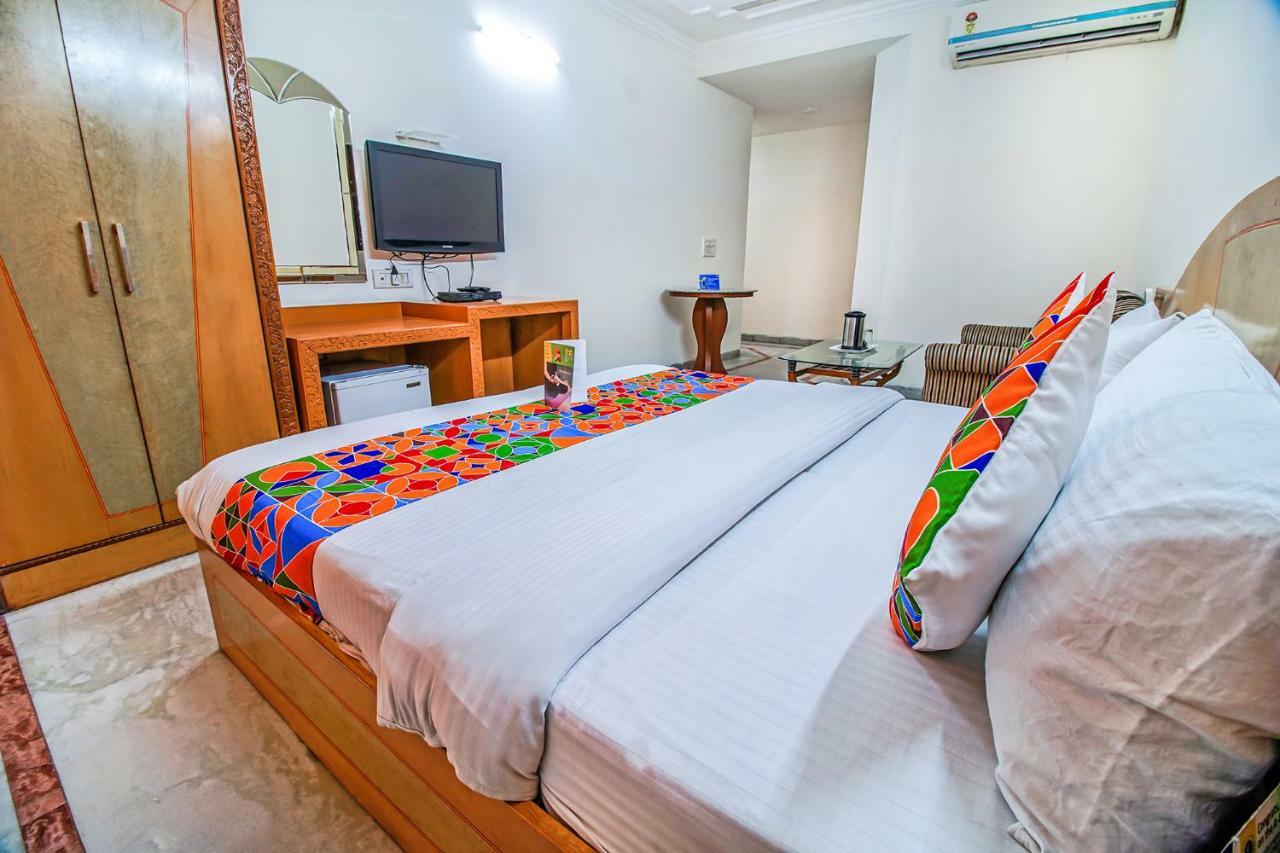 Fabhotel Ashu Palace Karol Bagh Delhi Kültér fotó